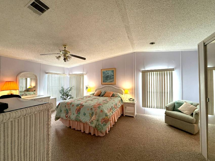 1124 48th Ave a Bradenton, FL Mobile or Manufactured Home for Sale